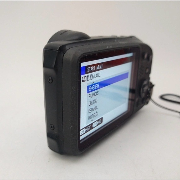 Fujifilm XP Series Blue Digital Camera - Picture 2 of 8